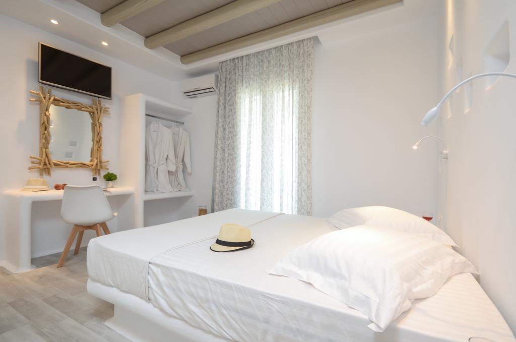 Naxian Spirit Suites & Apartments Agia Anna  Exterior photo